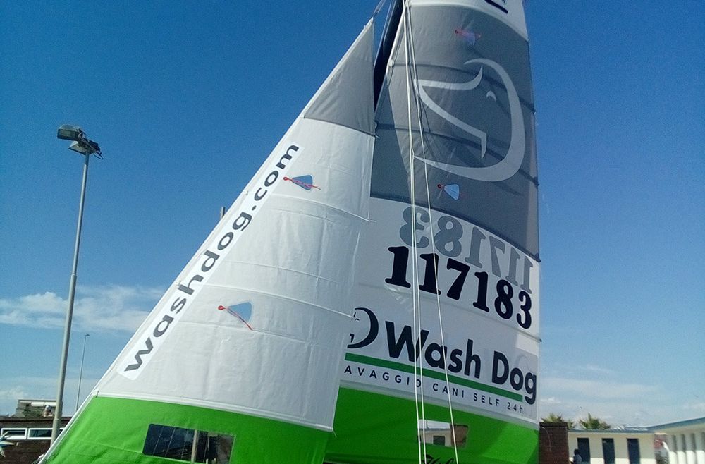 Un restyling completo per le vele della regata Wash Dog