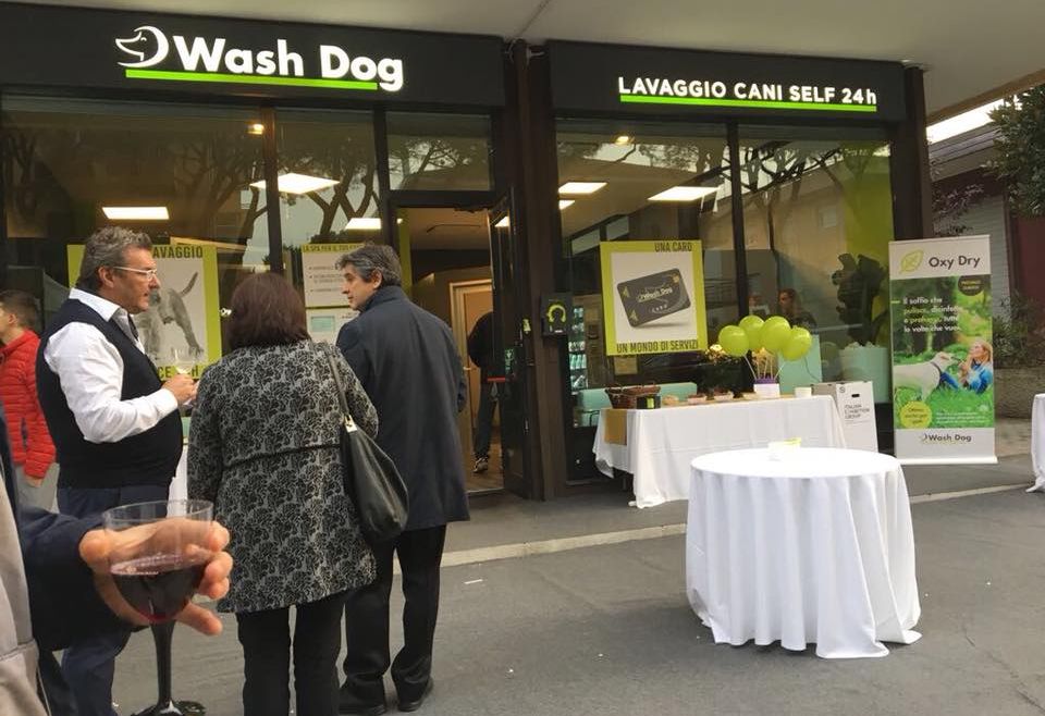 Inaugurazione Wash Dog Riccione